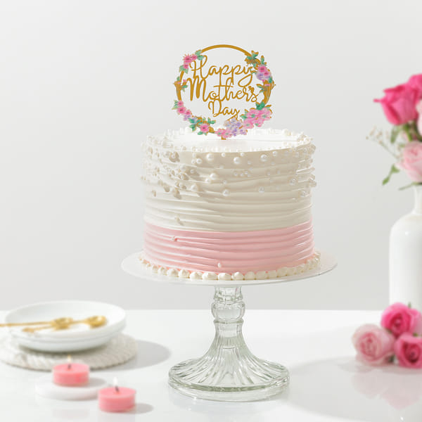 Pearl Elegance Mother's Day Cake