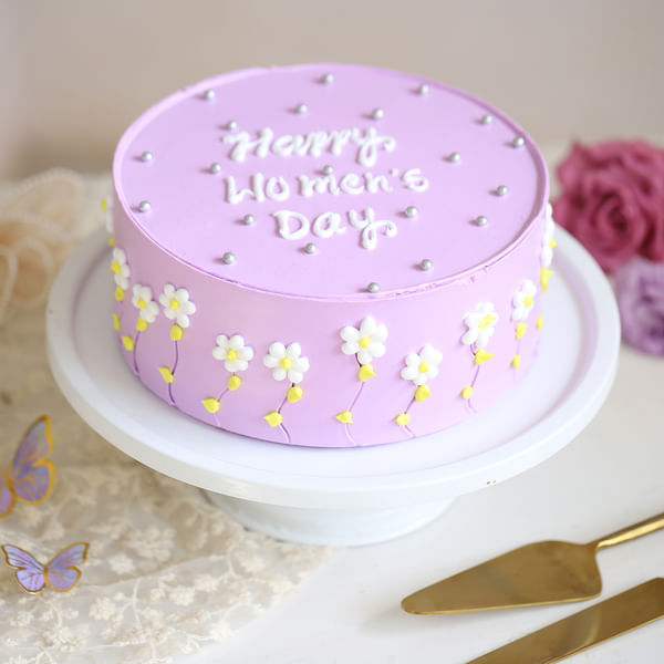 Pearls And Flowers Women's Day Cake