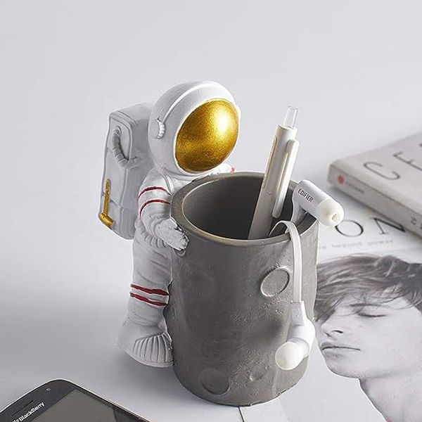 Pen Stand - Astronaut - Single Piece