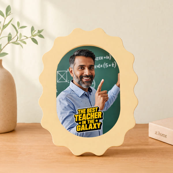Personalized Best Teacher Yellow Scallop Frame