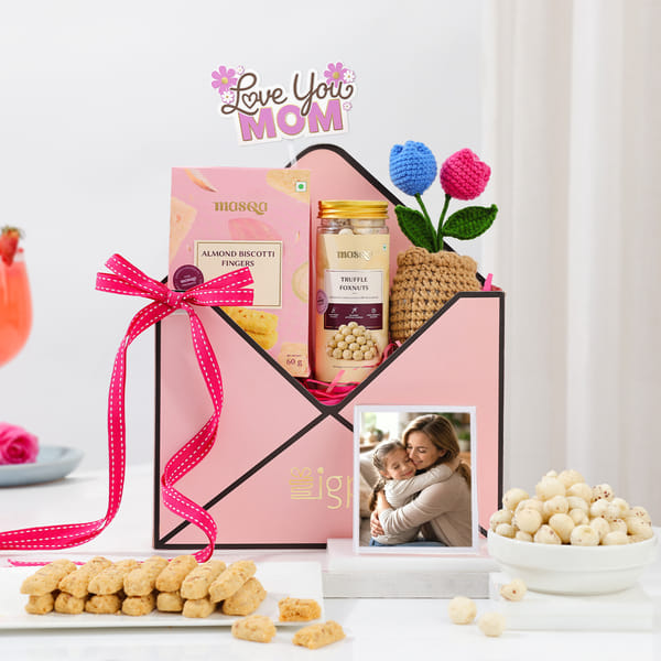 Personalized Love You Mom Hamper