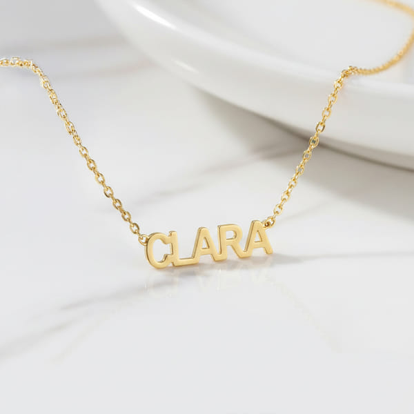 Personalized Mom's Name Pendant