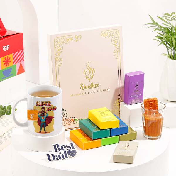 Personalized Mug & Scented Candle Hamper for Father's day