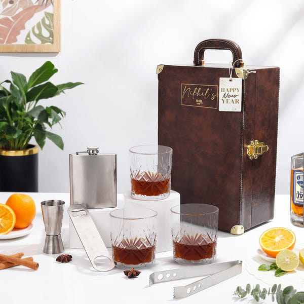 Personalized Spirit Of New Year Bar Set Gift For Men