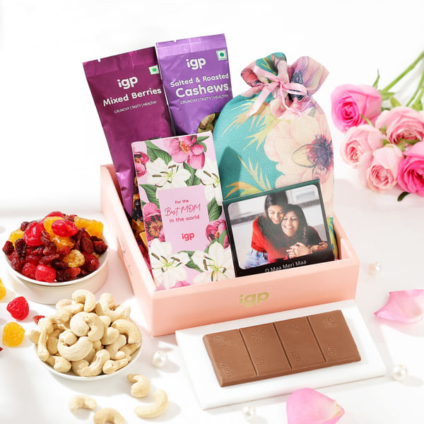 Personalized Treats And Love Mother's Day Gift Hamper