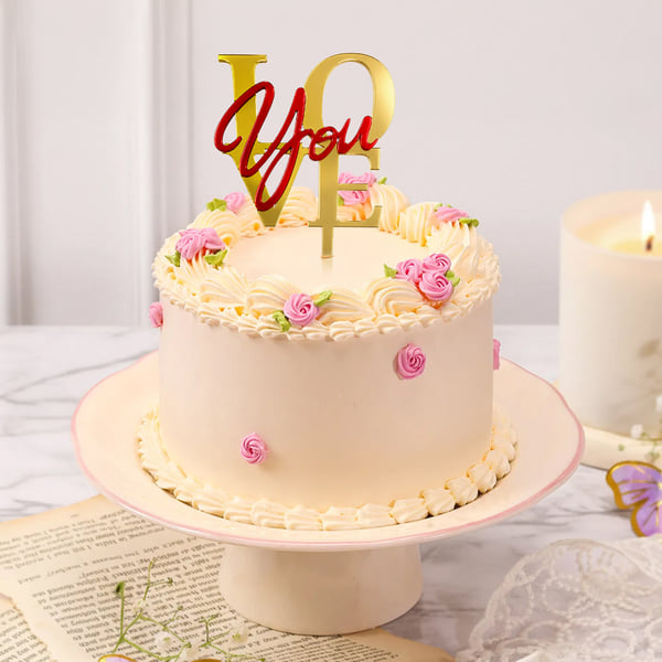 Pineapple Blossom Floral Cake