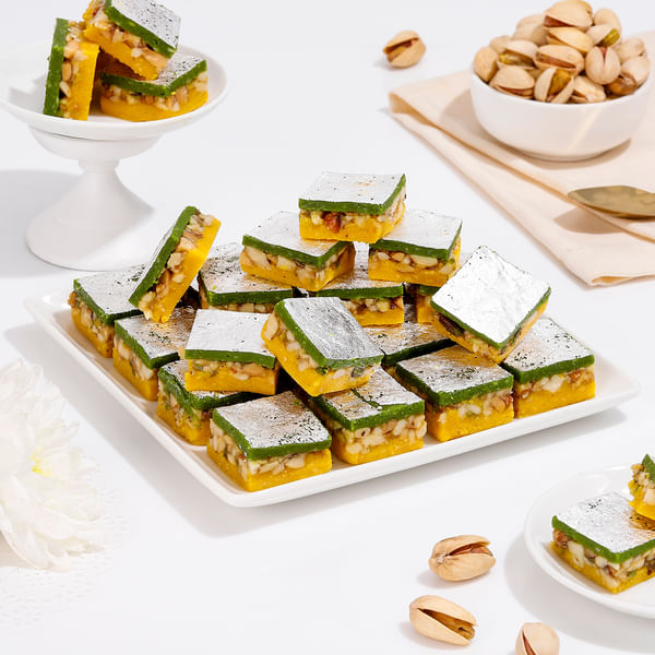 Pista Badam Barfi (800 gm)