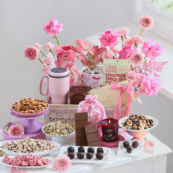 Pretty in Pink Hamper