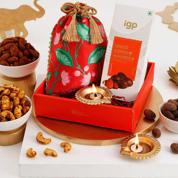 Radiant Diwali Celebrations Gift Hamper