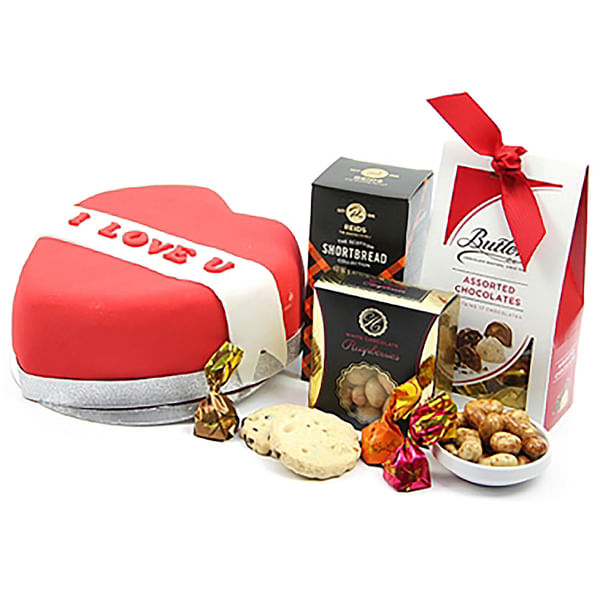 Red Heart Hamper