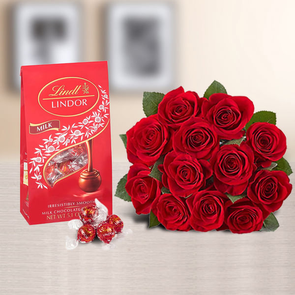 Red Roses & Lindor Truffles