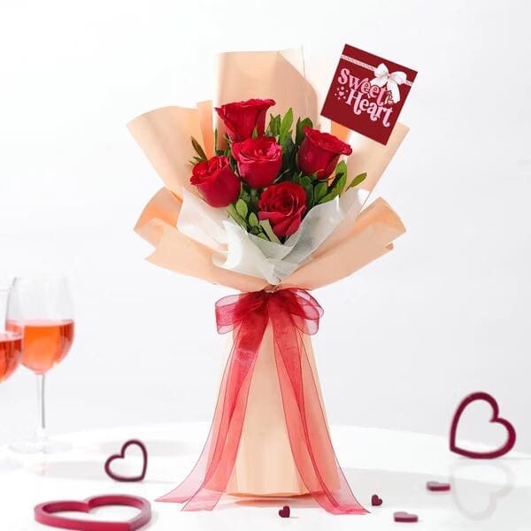 Romantic Red Roses Girlfriend's Day Bouquet