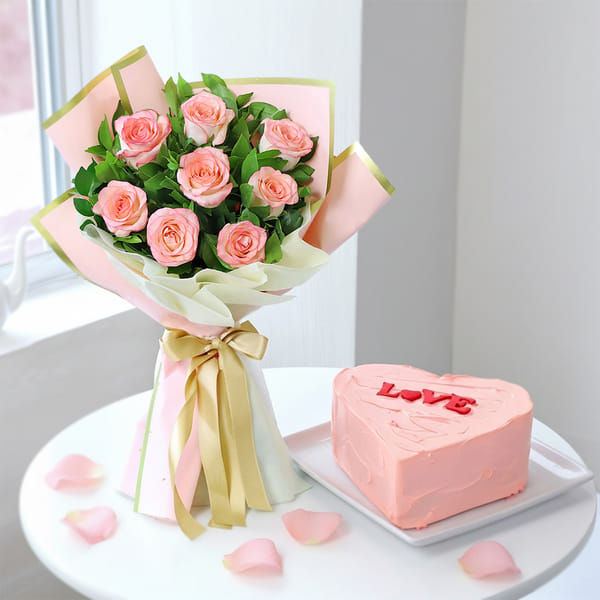Rose Bouquet with Cake