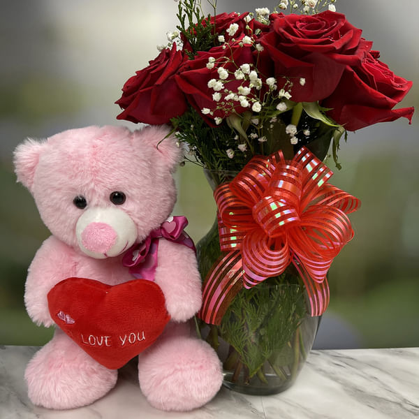 Roses for Her Gift Hamper