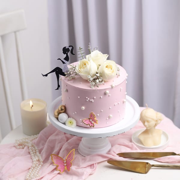 Rosy Glow Bride-To-Be Cake (1 Kg)