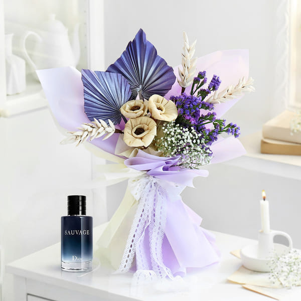 Sauvage & Luxe Floral Bouquet