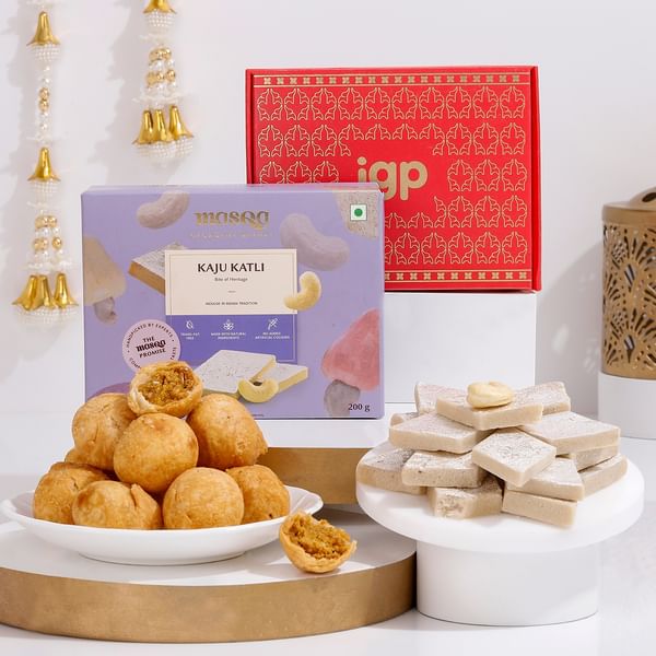 Savoury Diwali Delicacies Gift Combo