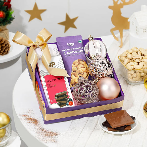 Scrumptious Christmas Elegance Hamper