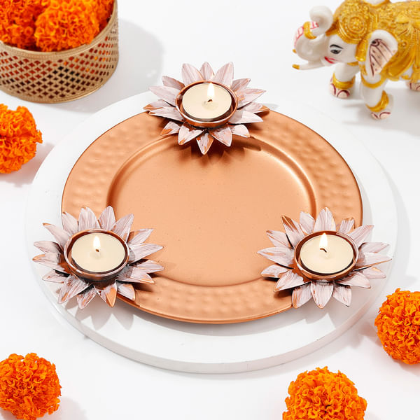 Set of 3 Tea-Light Candle on Metal Platter