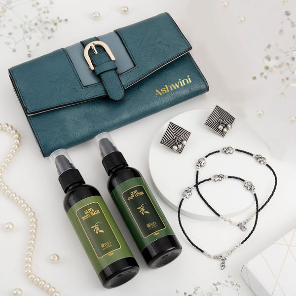 Signature Style Personalized Hamper For Her