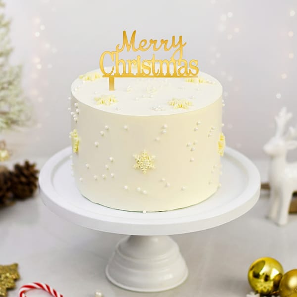 Snowfall Christmas Cake