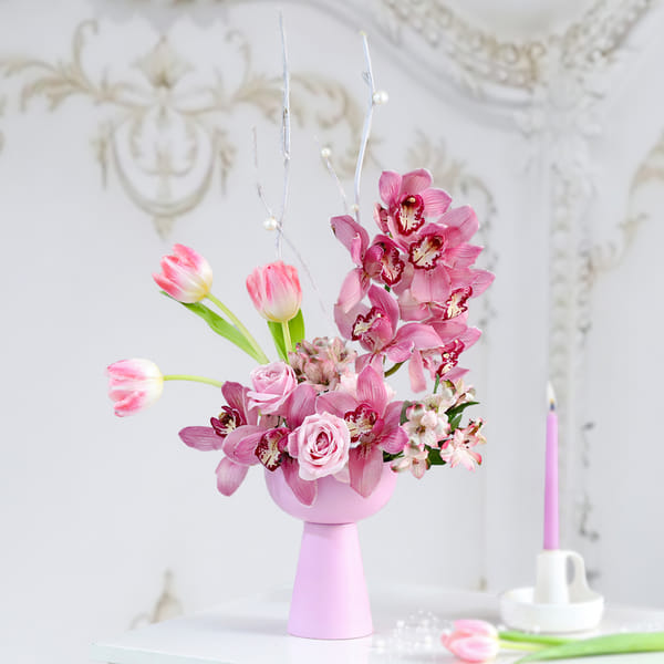 Soft Pink Mix Flowers Arrangement