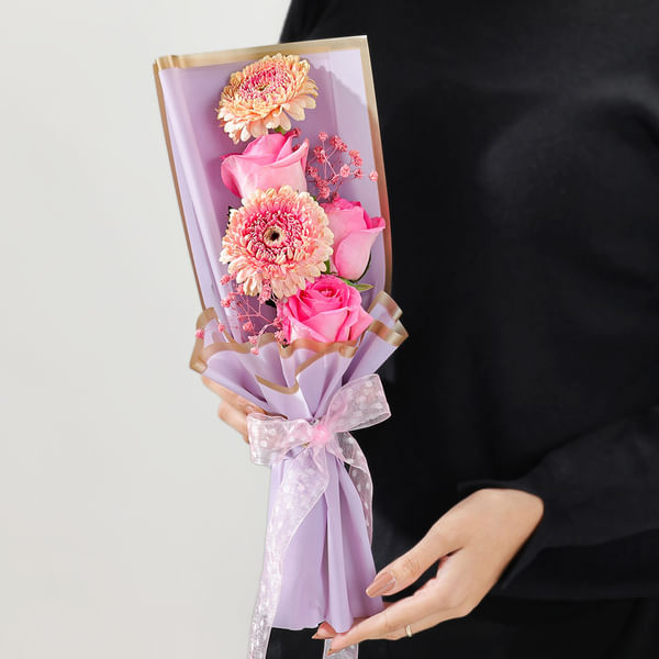 Stunning Blooms Bouquet