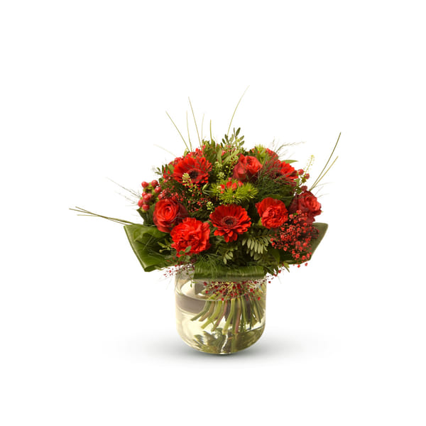 Stylish red bouquet