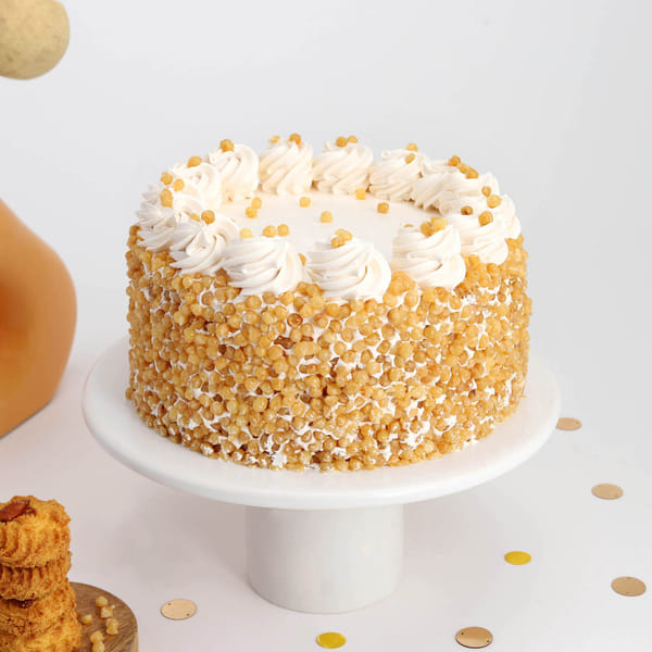 Sweet Love Crunch Cake