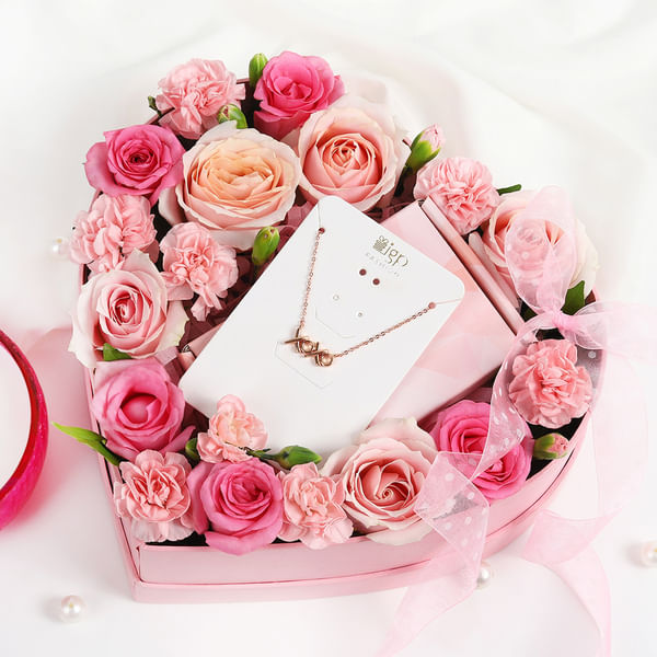 Sweet Sentiments Hamper