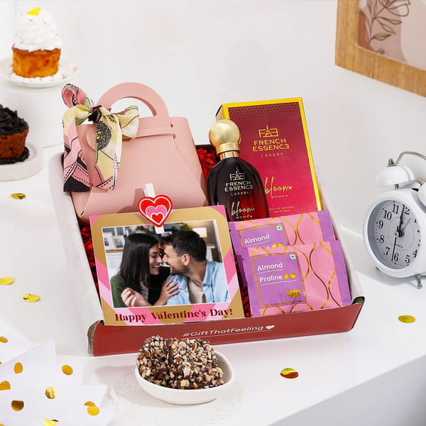 Sweet Surprises Valentine's Day Hamper