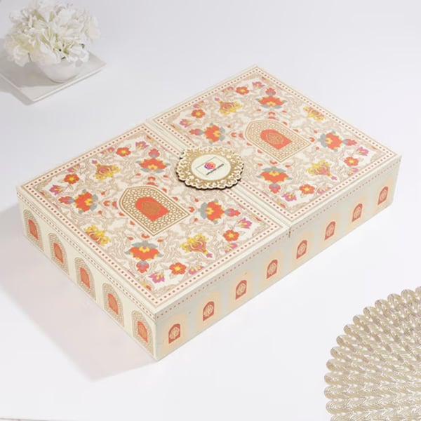 The Golden Aura Lacqured Box