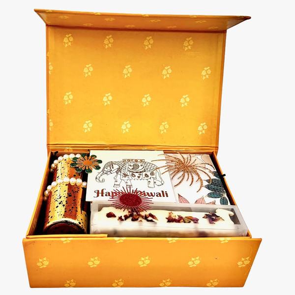 The Quintessential Diwali Gift Box