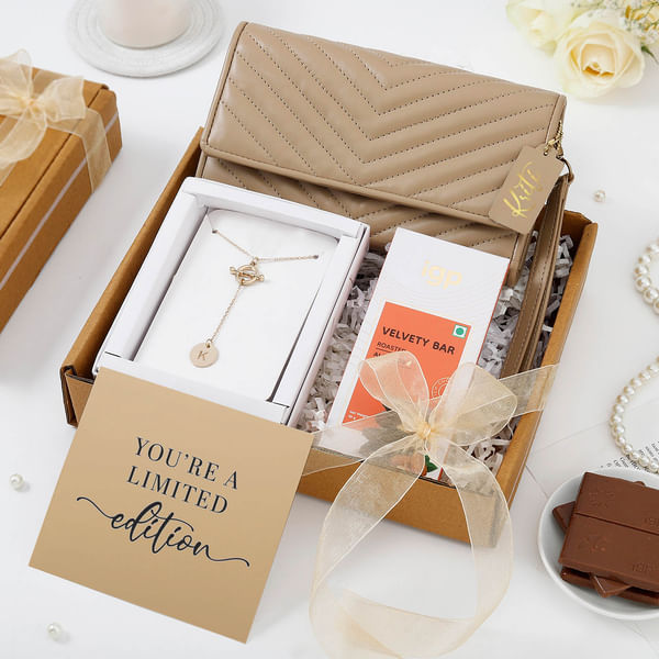 Timeless Elegance - Women's Day Personalized Gift Set