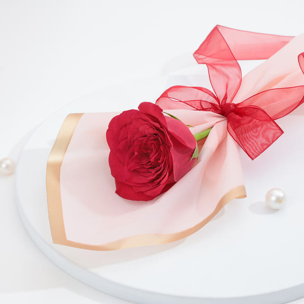 Timeless Rose Charm Bouquet