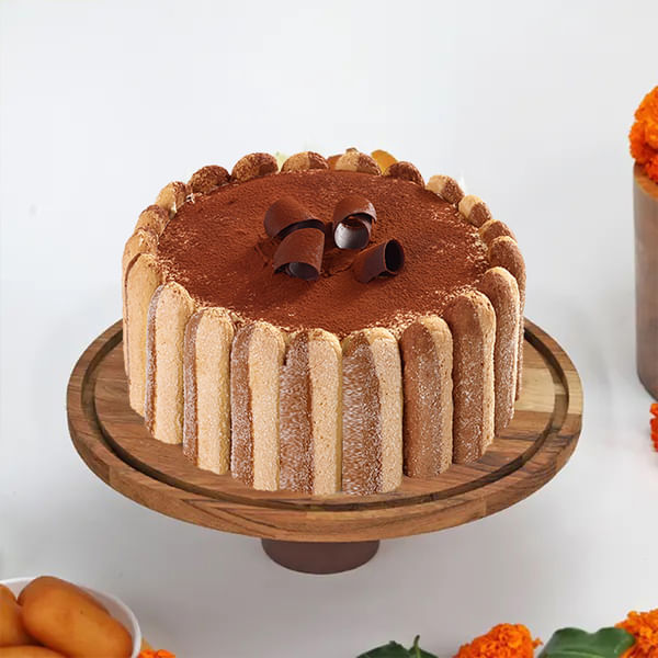 Tiramisu  Cake