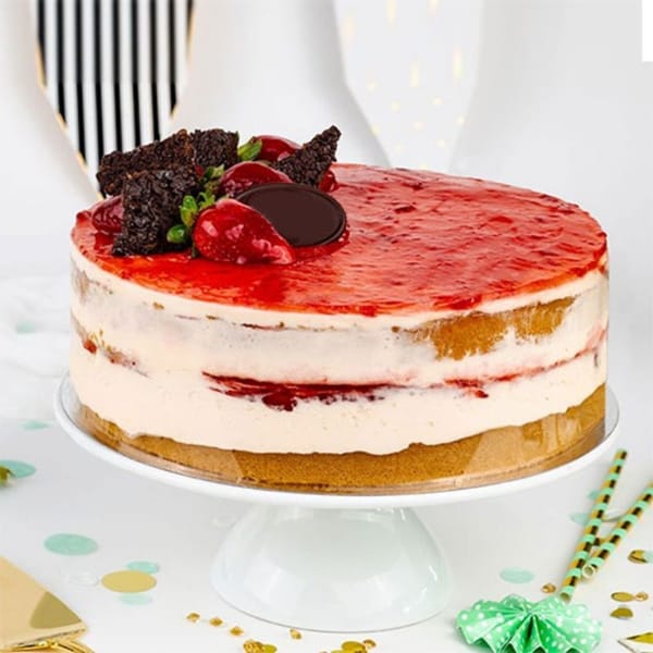 Valentine's Day Strawberry Cream Cake