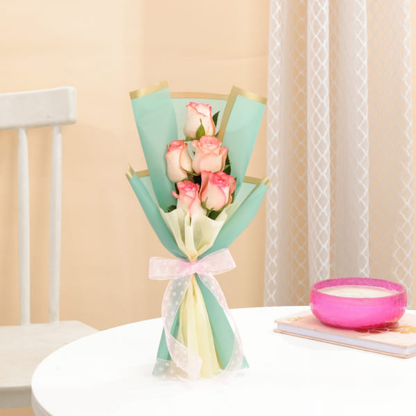 Whispering Pink - Hand-Tied Roses