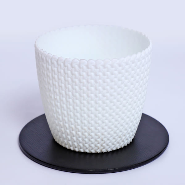 White Plastic Pot (5.5x5)
