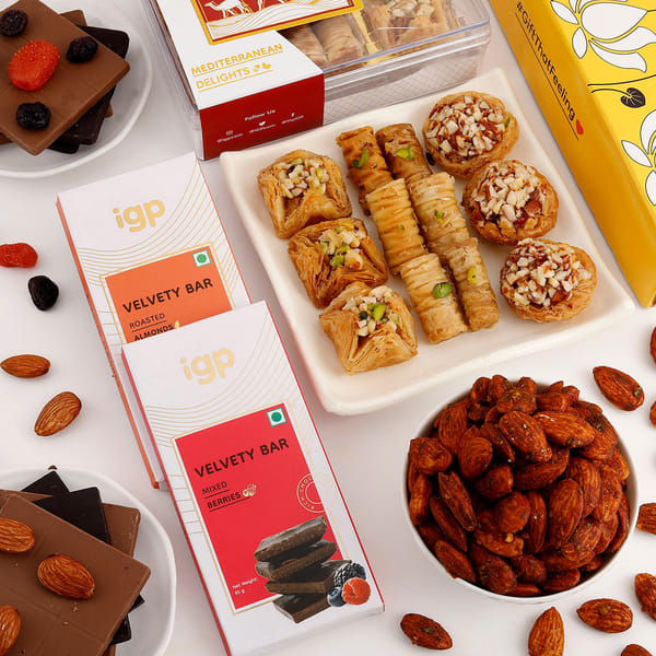 Buy/Send Wholesome Treats Gourmet Hamper Online | IGP | JVS1268264