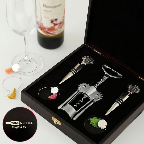Wine Accessory Set