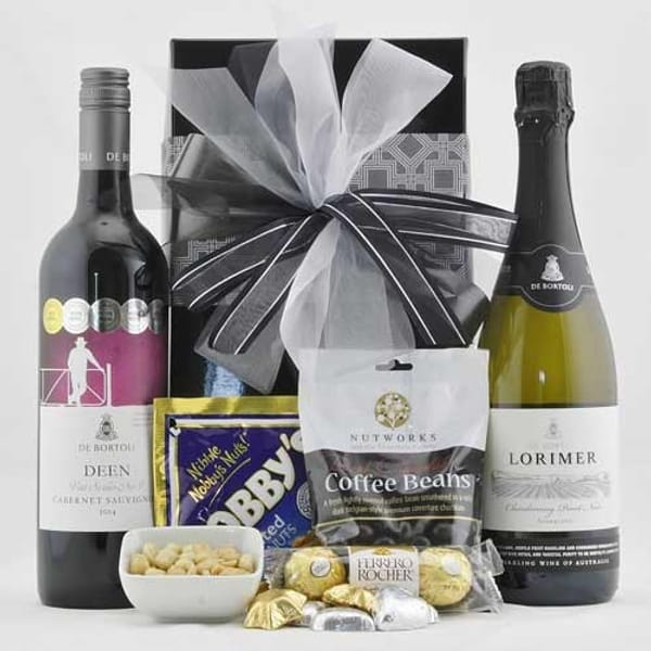 Wine & Gourmet Treats Christmas Hamper