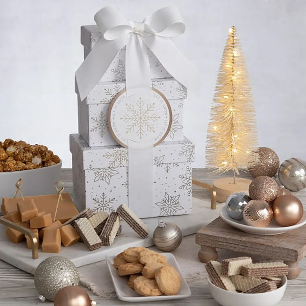 WINTER WONDERLAND COOKIES AND POPCORN GIFT TOWER