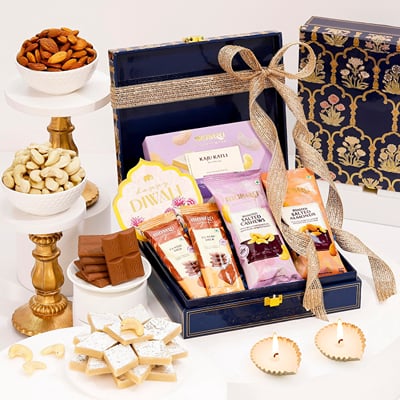 Send Blue Elegance Diwali Hamper Online, Same Day Delivery in UAE | IGP ...