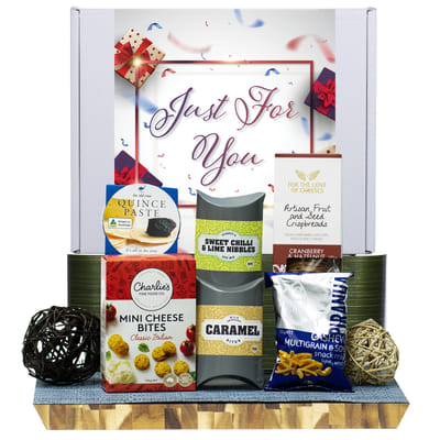 Buy/Send Gourmet Birthday Celebration Hamper Online | IGP | JVS1405544