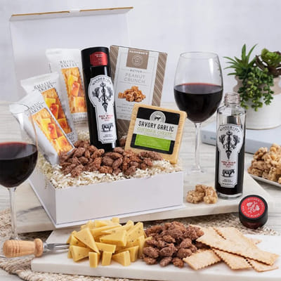 Buy/Send Red Wine And Cheese Gift Box Online | IGP | JVS1283412