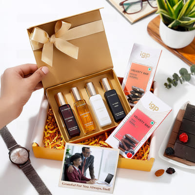 Buy/Send Tempting Delights Personalized Gift Hamper Online | IGP ...