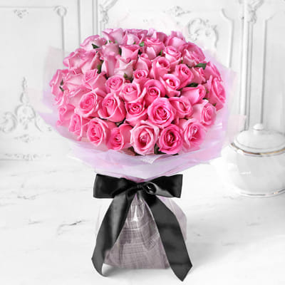 Send Unforgettable 50 Pink Roses Hand Tied Online, Same Day Delivery in ...