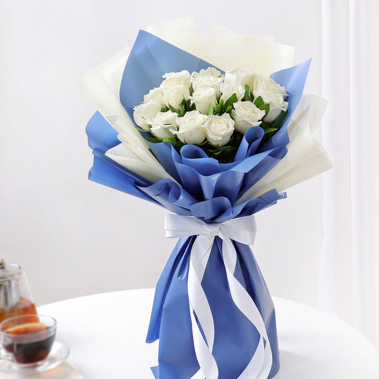 Beautiful Bunch of 15 White Roses