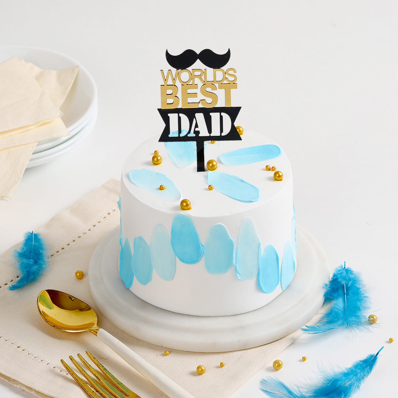 Blue Petals Father's Day Cake (300 Gms)